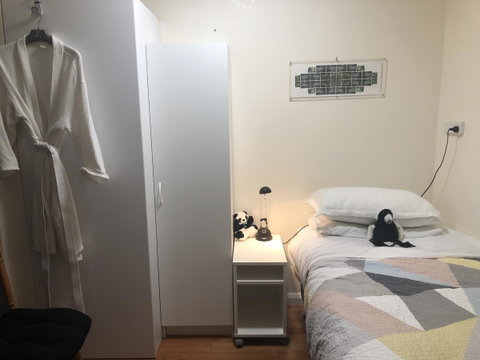 Beachside Taroona With Spa - Your Accommodation 3