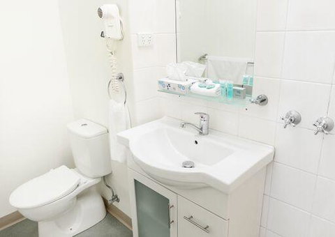 Shoreline Hotel - Your Accommodation 31