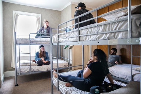 The Pickled Frog - Your Accommodation 17