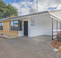 Elkie Villa - 2 Bedroom Unit - Burnie - Your Accommodation