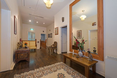 Edinburgh Gallery Bed & Breakfast - Your Accommodation 4