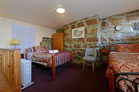 Edinburgh Gallery Bed & Breakfast - Your Accommodation 10