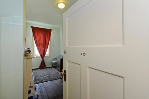 Edinburgh Gallery Bed & Breakfast - Your Accommodation 26