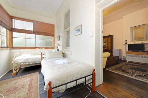 Edinburgh Gallery Bed & Breakfast - Your Accommodation 39