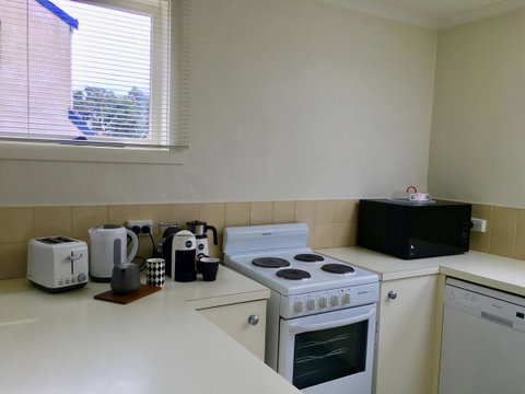 4 At 8 Townhouse Newcastle St - Your Accommodation 4