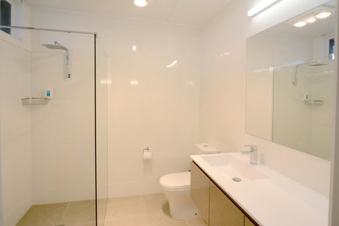 Bridge Hotel - Your Accommodation 8