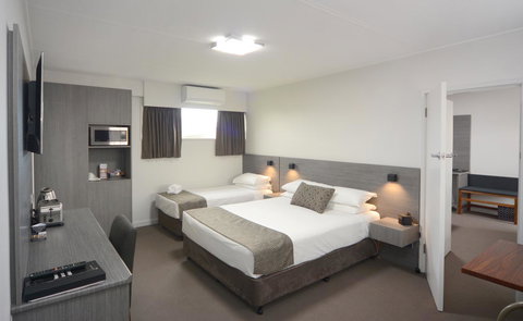 Bridge Hotel - Your Accommodation 2