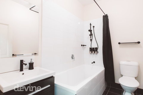 Devine Stays - Westside Apartment On Elizabeth - Your Accommodation 5