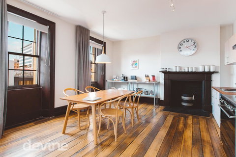 Devine Stays - Westside Apartment On Elizabeth - Your Accommodation 1