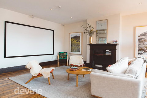 Devine Stays - Westside Apartment On Elizabeth - Your Accommodation 10