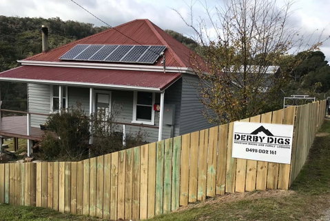 Derby Digs Cottage - Your Accommodation 0