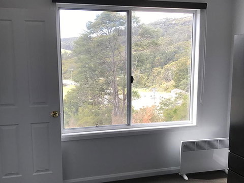 Derby Digs Cottage - Your Accommodation 9