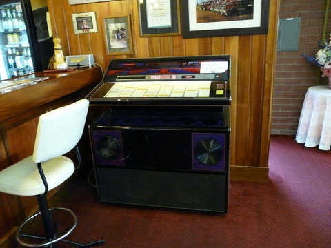 The Waterloo Hotel - Your Accommodation 24