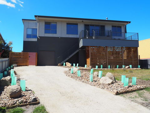 GRANITE BEACH HOUSE @ Bay Of Fires - Your Accommodation 15