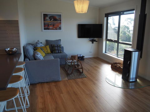 GRANITE BEACH HOUSE @ Bay Of Fires - Your Accommodation 2