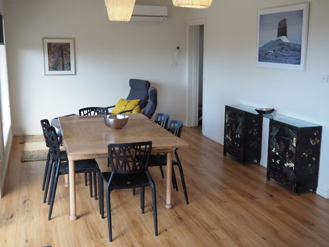 GRANITE BEACH HOUSE @ Bay Of Fires - Your Accommodation 3