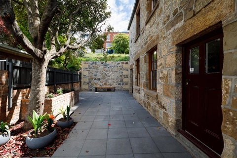 Blue Magnolia - Your Accommodation 3