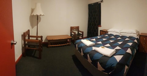 Little Nee's - Your Accommodation 8