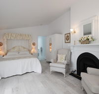 White Dove Cottage Bed and Breakfast - Your Accommodation