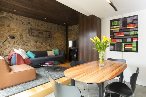 Stone Flower - Your Accommodation 6