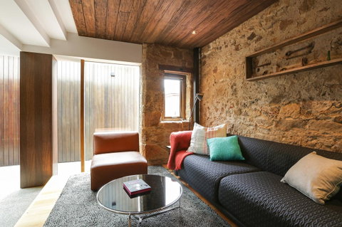 Stone Flower - Your Accommodation 7
