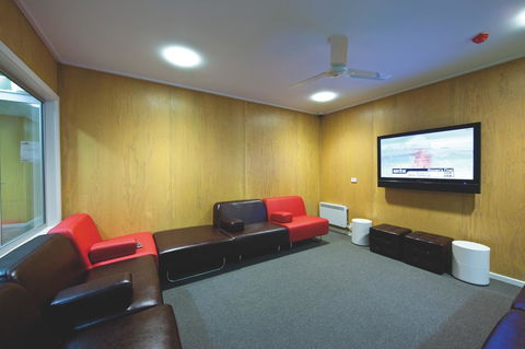 The Island Accommodation - Your Accommodation 18