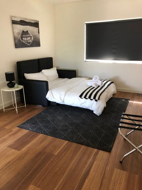 Rosewater Townhouses Dromana - Your Accommodation 2