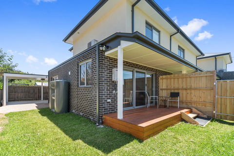 Rosewater Townhouses Dromana - Your Accommodation 12