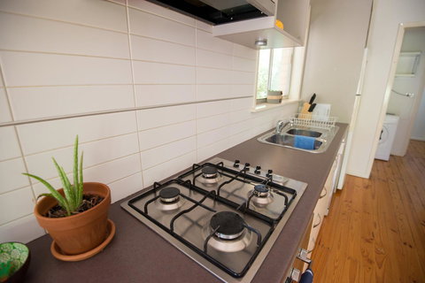 Flora Hill Creek Views - Your Accommodation 9