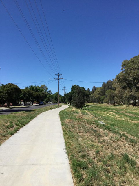 Flora Hill Creek Views - Your Accommodation 18