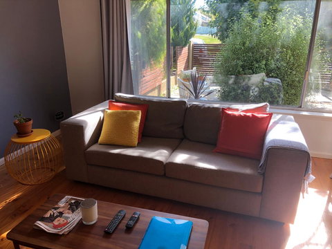 Flora Hill Creek Views - Your Accommodation 5