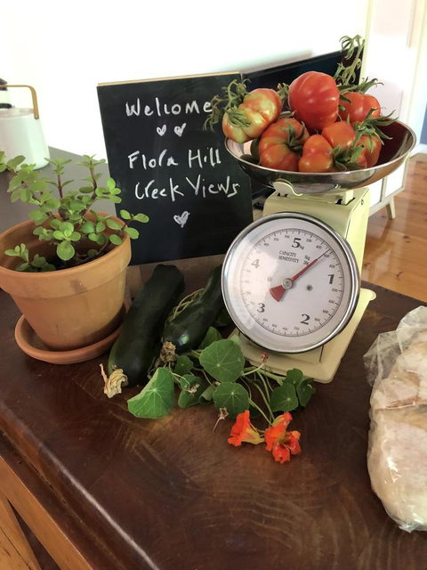 Flora Hill Creek Views - Your Accommodation 7