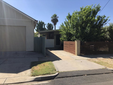 Flora Hill Creek Views - Your Accommodation 14