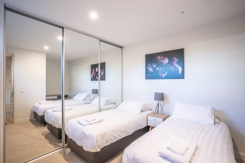 Poplar Apartments - Your Accommodation 27