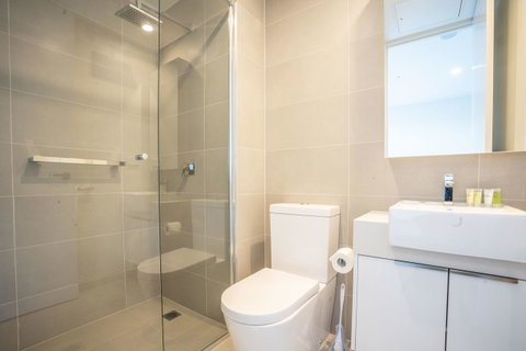 Poplar Apartments - Your Accommodation 8