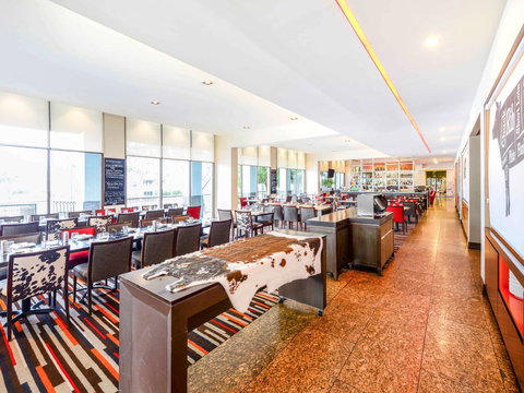 Novotel Melbourne Glen Waverley - Your Accommodation 13