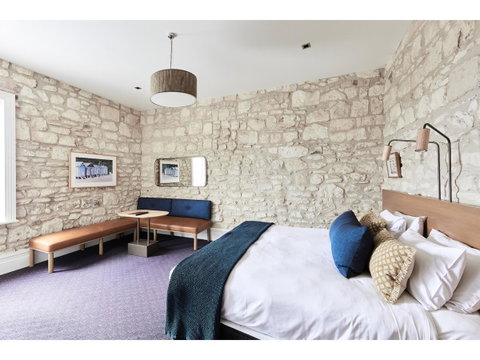 Hotel Sorrento - Your Accommodation 8