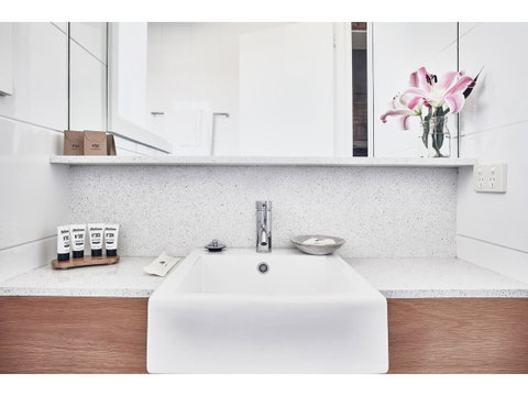 Hotel Sorrento - Your Accommodation 28