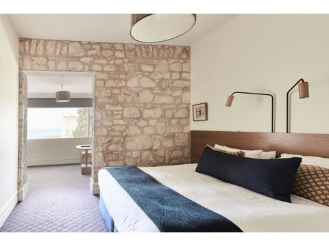 Hotel Sorrento - Your Accommodation 10