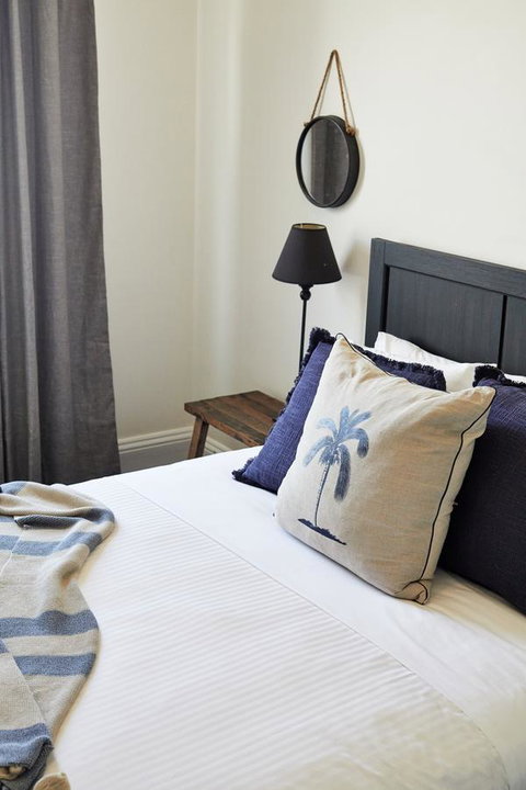 The Royal Hotel Mornington - Your Accommodation 38