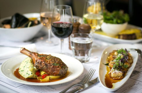 The Royal Hotel Mornington - Your Accommodation 33