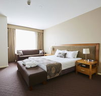 Mornington Hotel - Your Accommodation