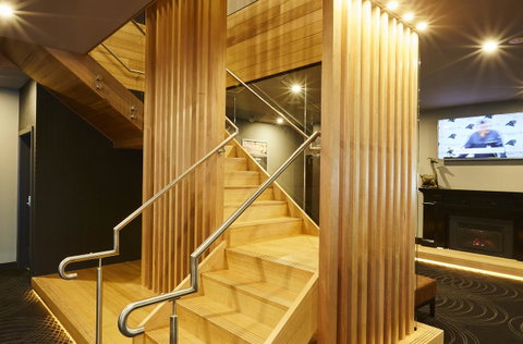 Mornington Hotel - Your Accommodation 12