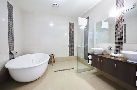 Mornington Hotel - Your Accommodation 1