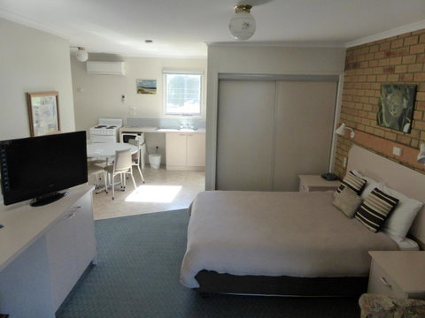The Balnarring Motel - Your Accommodation 27