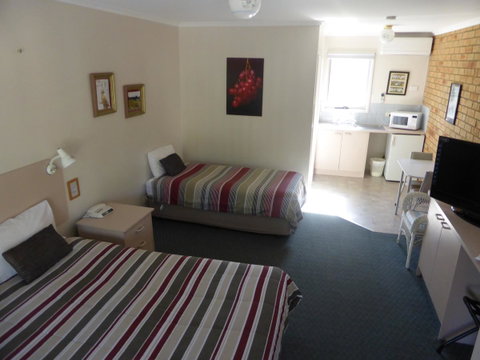 The Balnarring Motel - Your Accommodation 18