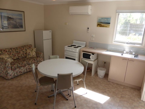 The Balnarring Motel - Your Accommodation 21