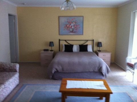 The Balnarring Motel - Your Accommodation 2