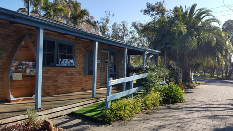 The Balnarring Motel - Your Accommodation 40