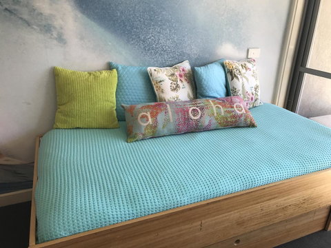 Lorne World - Your Accommodation 24